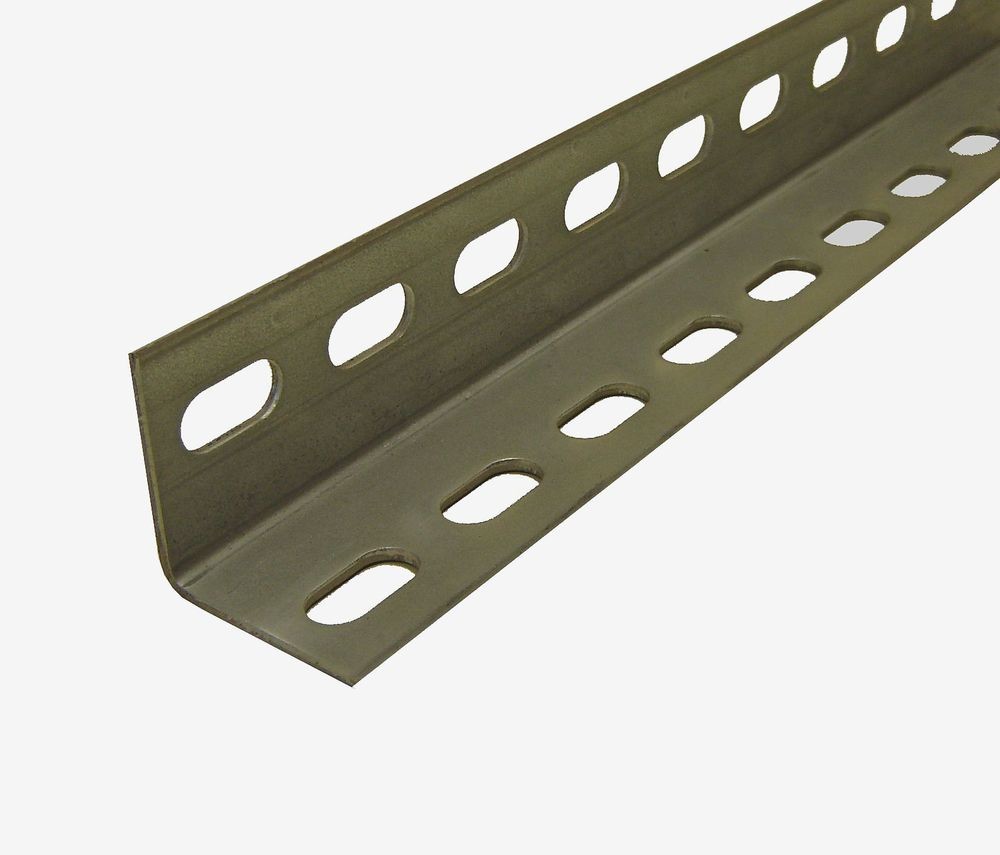 [109008027] Angle. perforated. 30 mm