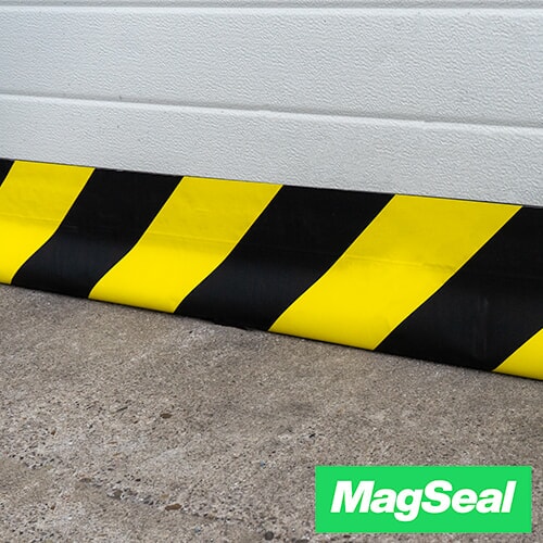 [131007005] DoorMag B=450mm, 9,2m med rostfritt nät Svart/gul